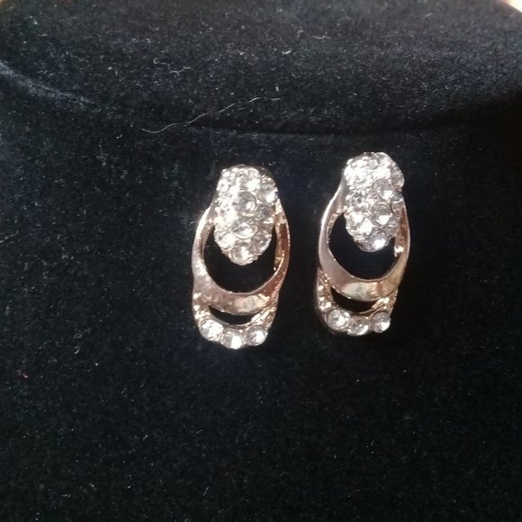 18kt.Gold plated with cz multi loop earrings - Picture 1 of 3